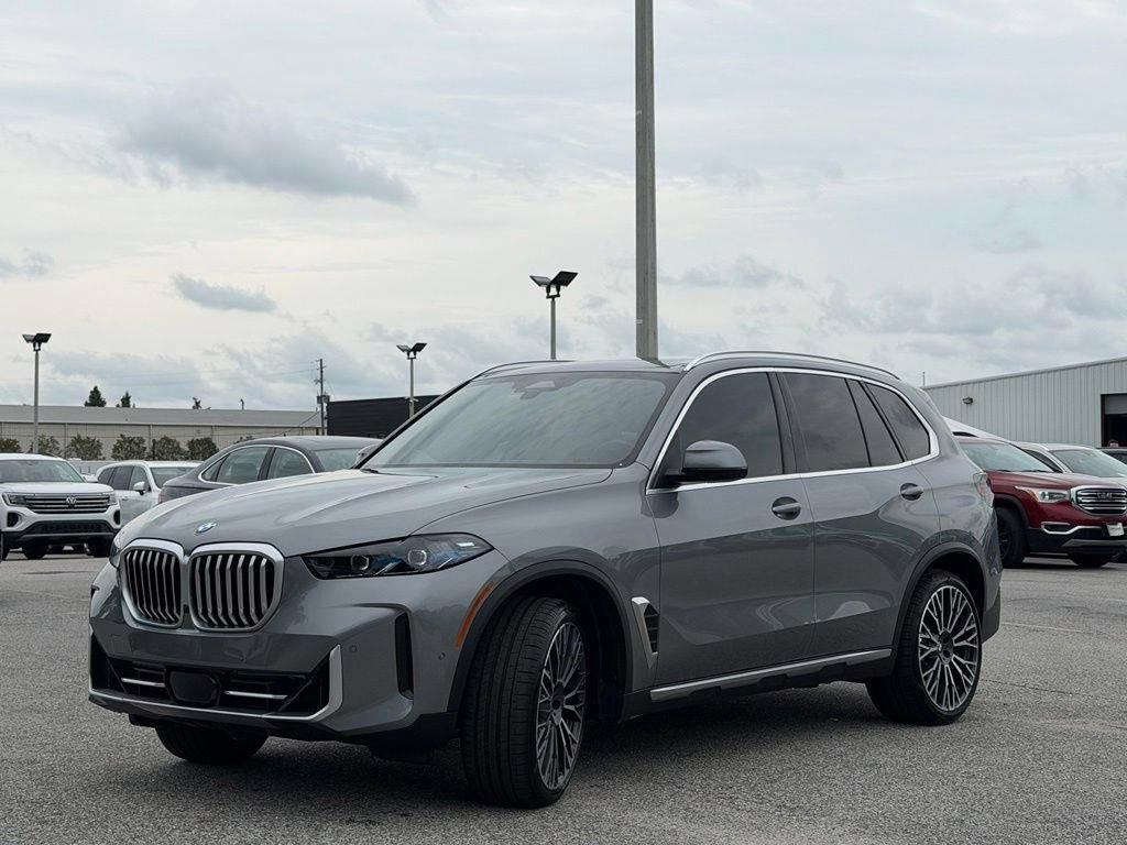 Used 2026 BMW X5 sDrive40i w/ Premium Package RWD image 7