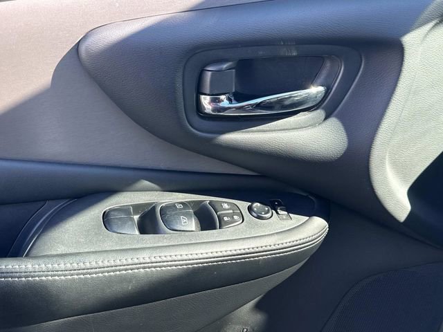 Used 2024 Nissan Murano SV image 26
