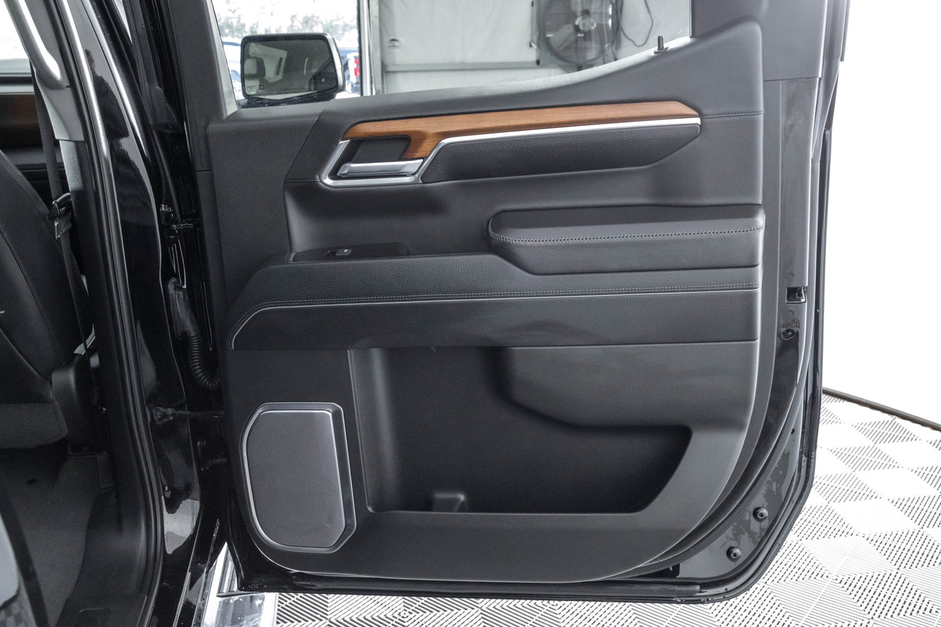 Used 2022 GMC Sierra 1500 Denali AWD/4WD image 44