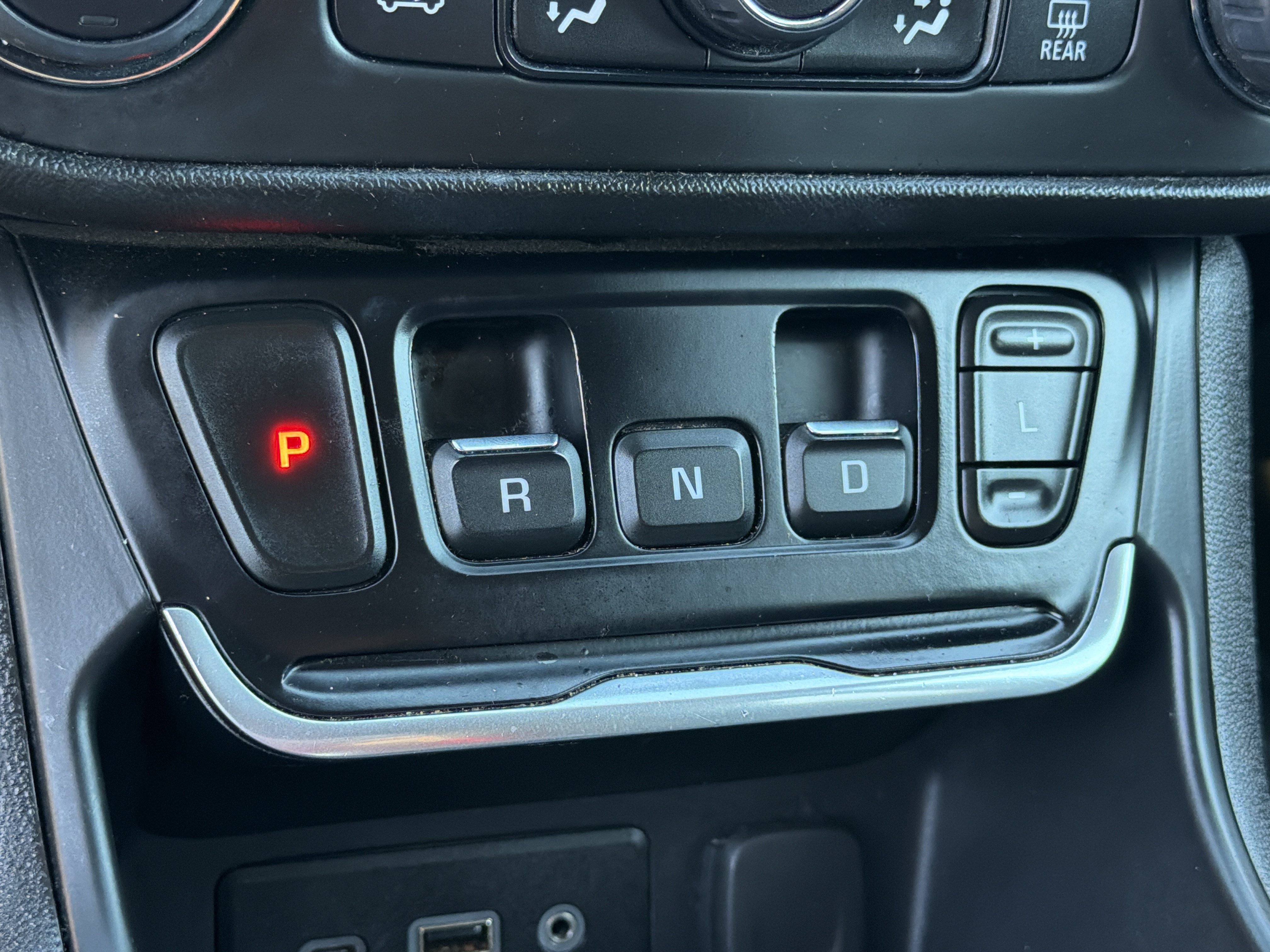 Used 2019 GMC Terrain SLE w/ Driver Convenience Package AWD/4WD image 24