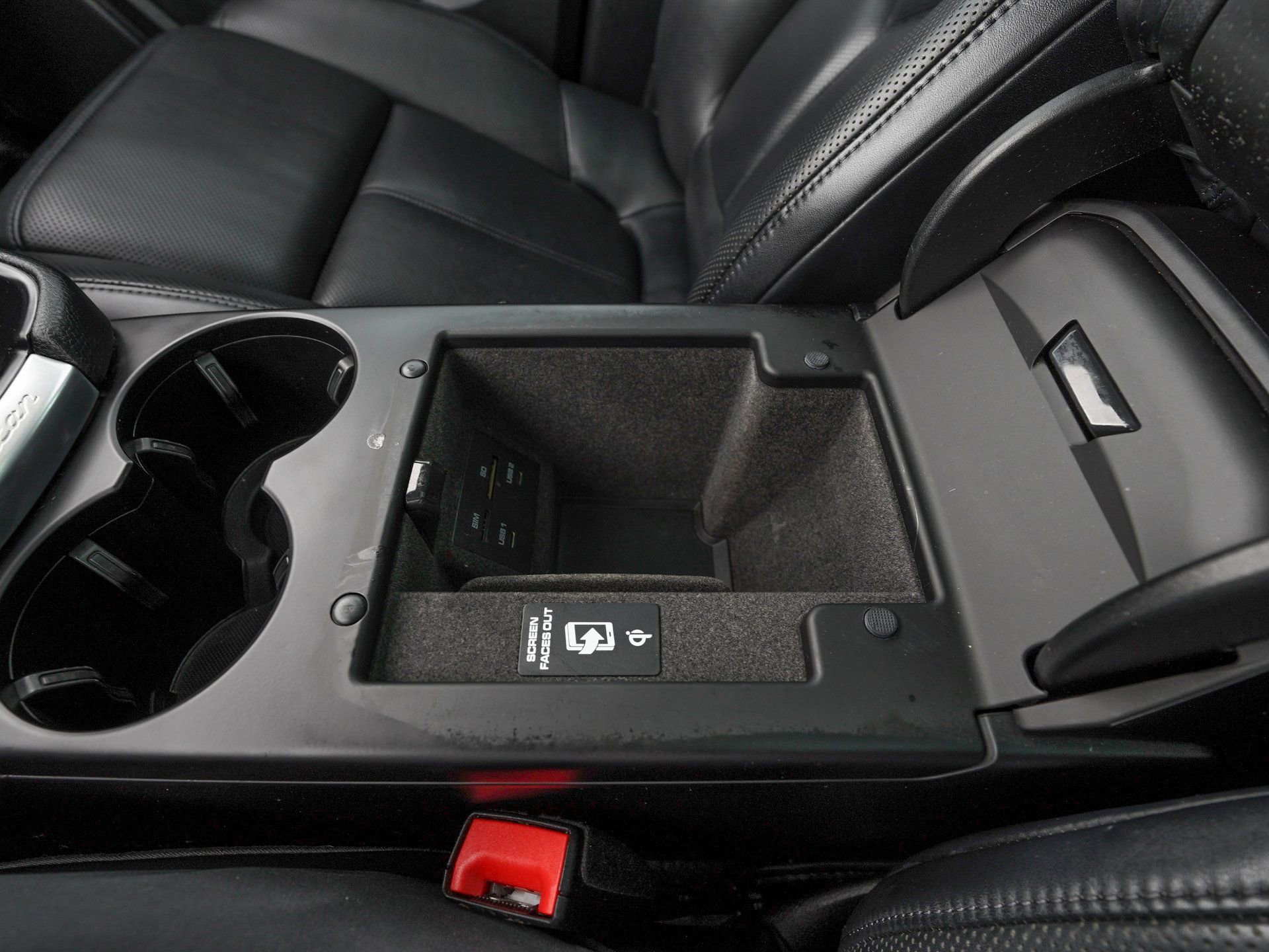 Used 2024 Porsche Macan S image 29