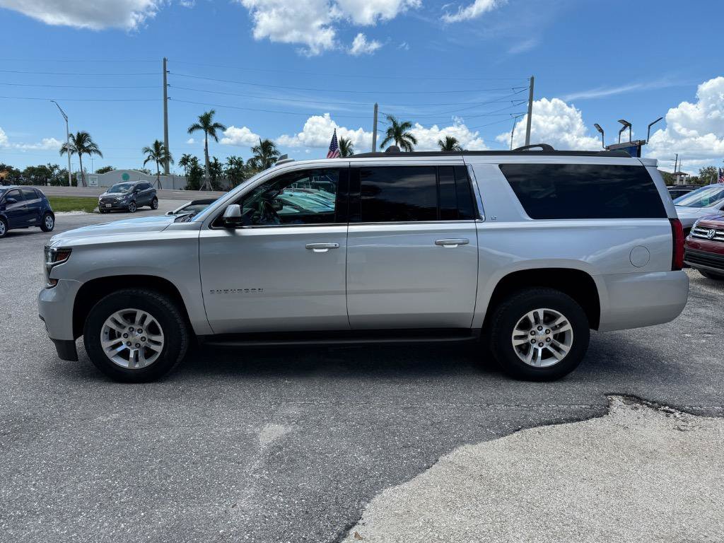 Used 2020 Chevrolet Suburban LT AWD/4WD image 4