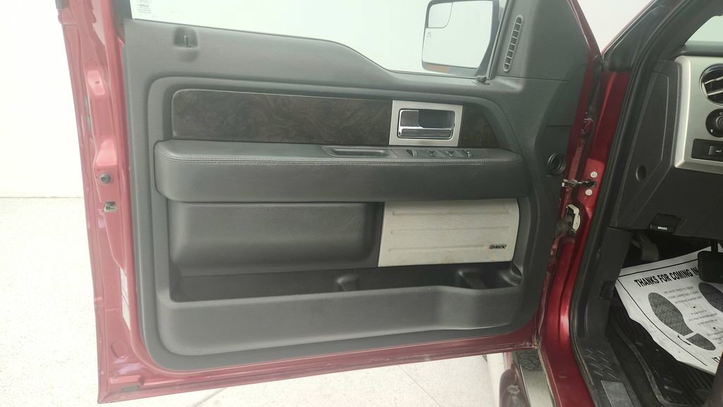 Used 2013 Ford F150 Platinum image 23