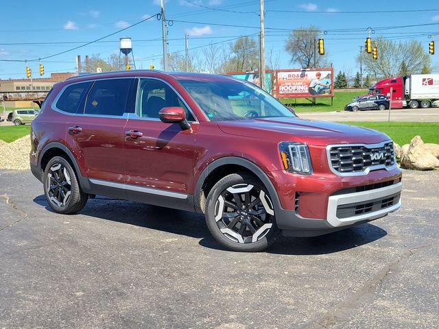 Used 2024 Kia Telluride S w/ S Sunroof Package image 1