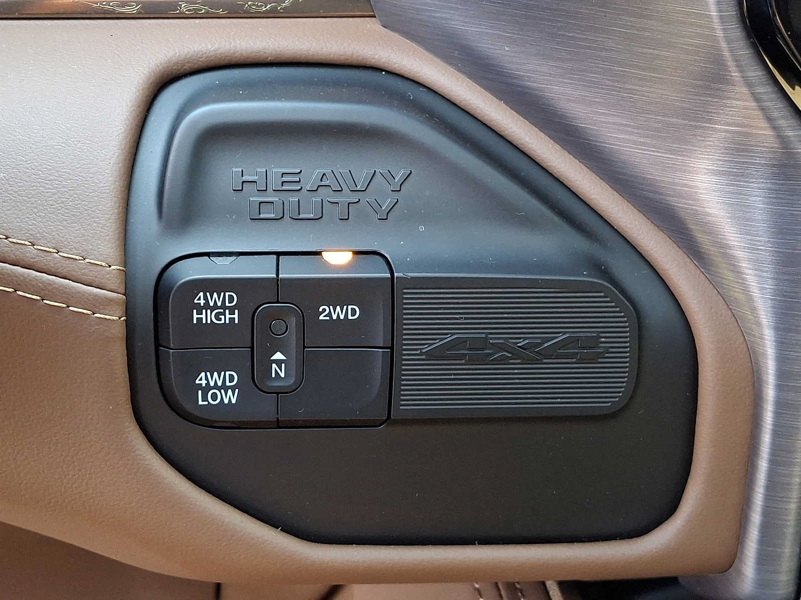 Used 2024 RAM 3500 Limited w/ Towing Technology Group AWD/4WD image 27