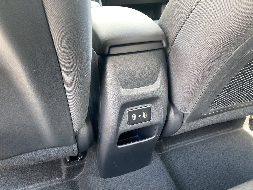 New 2026 Hyundai Venue SEL FWD image 30