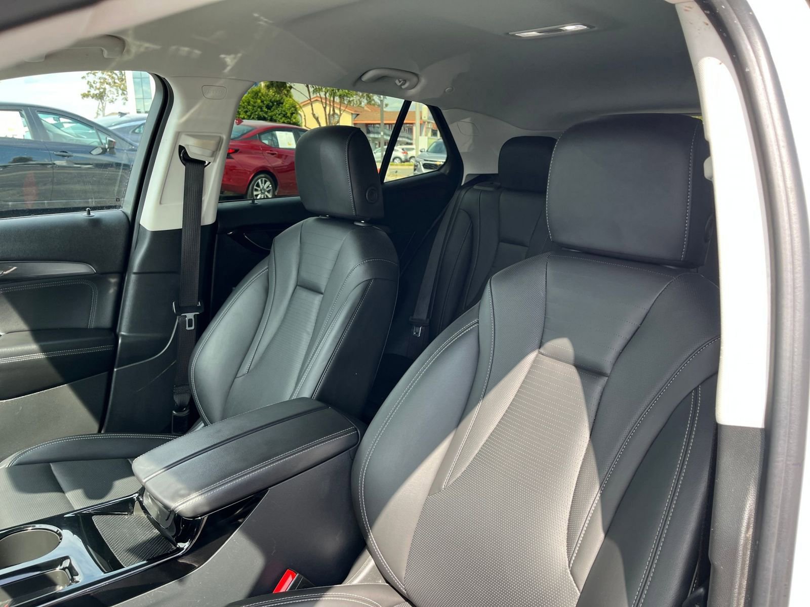 Used 2024 Buick Envision Preferred AWD/4WD image 27