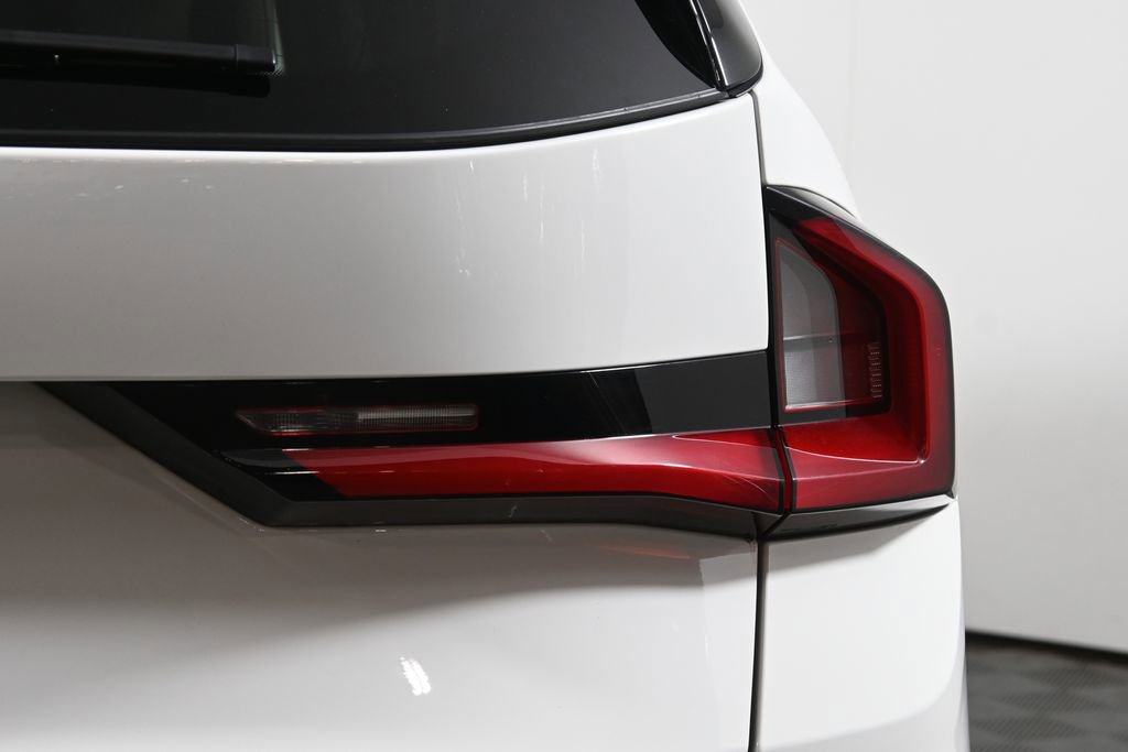 Certified 2023 BMW X1 xDrive28i w/ Premium Package AWD/4WD image 13