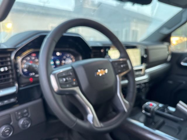 Used 2026 Chevrolet Silverado 1500 LTZ w/ Technology Package image 10