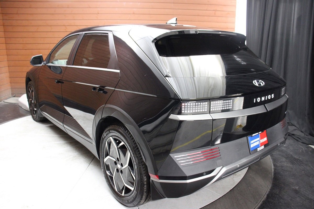 Used 2024 Hyundai Ioniq 5 SEL AWD/4WD image 20