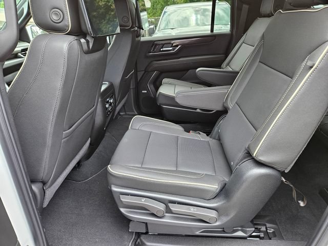 New 2026 GMC Yukon XL Elevation w/ Elevation Premium Package AWD/4WD image 18