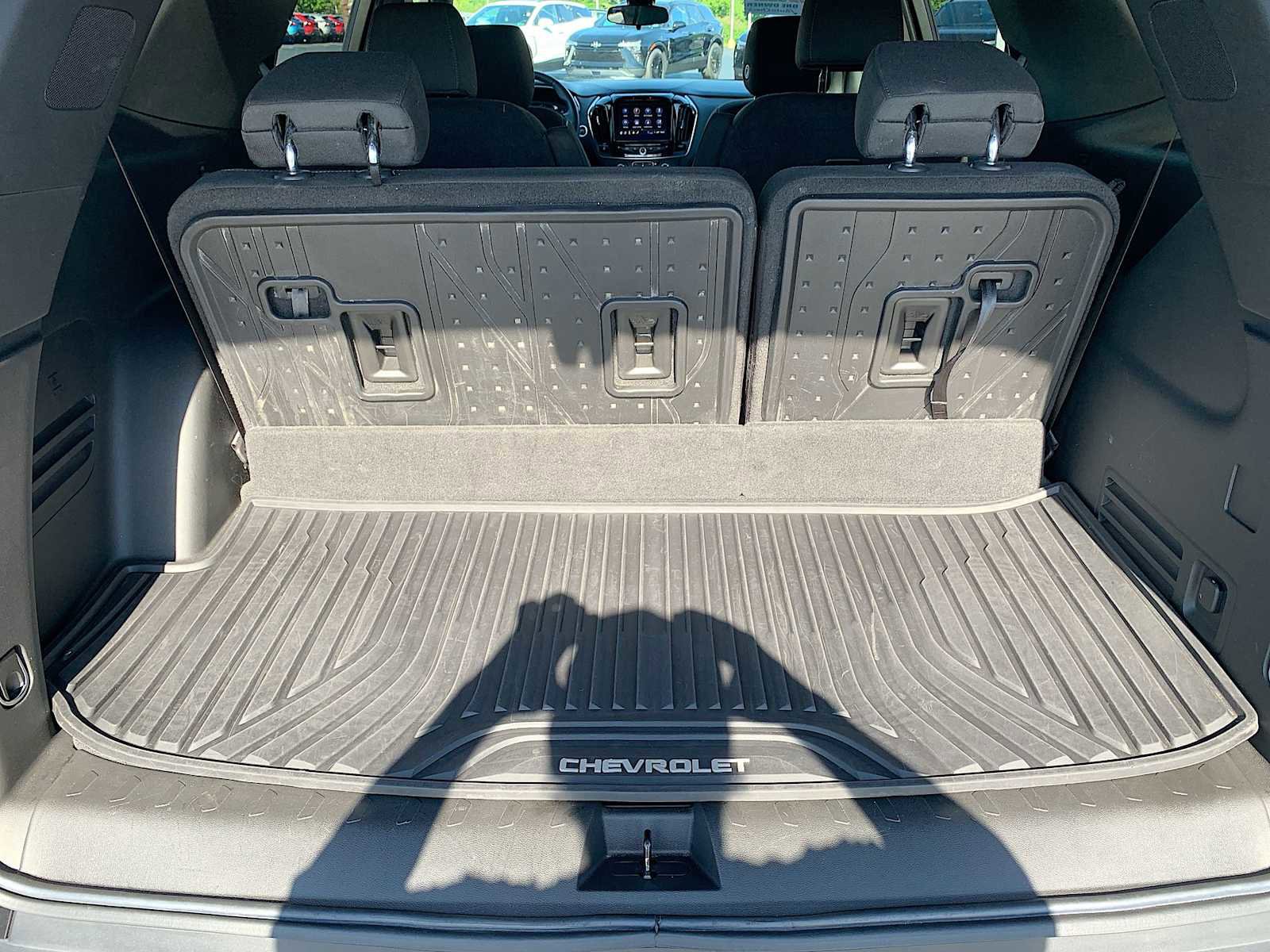 Certified 2023 Chevrolet Traverse LT w/ LPO, Floor Liner Package AWD/4WD image 24
