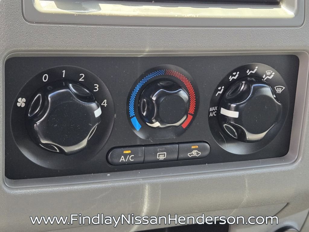 Used 2007 Nissan Frontier LE RWD image 26