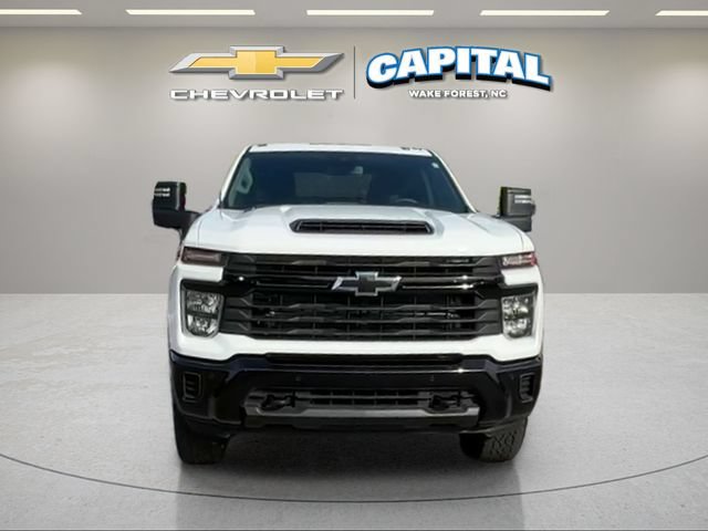 Used 2025 Chevrolet Silverado 2500 Custom w/ Custom Value Package AWD/4WD image 8