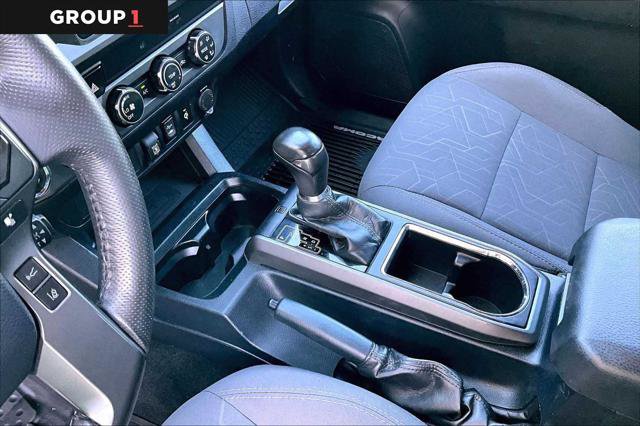 Certified 2019 Toyota Tacoma TRD Off-Road AWD/4WD image 17