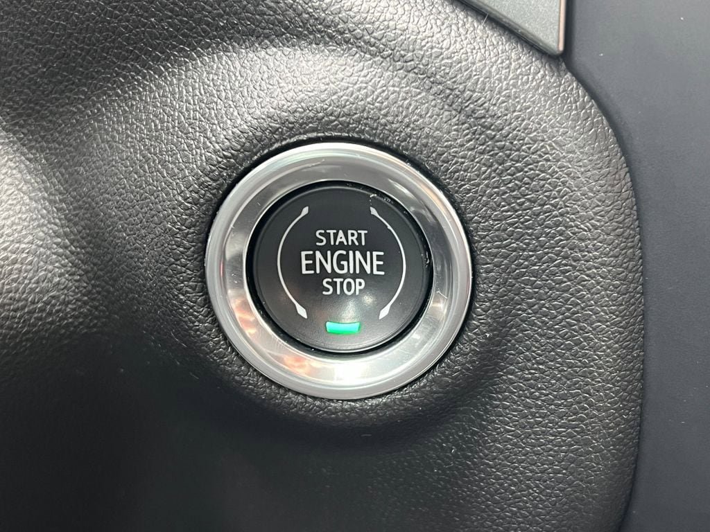 Used 2020 Chevrolet Silverado 1500 LT w/ All-Star Edition AWD/4WD image 33