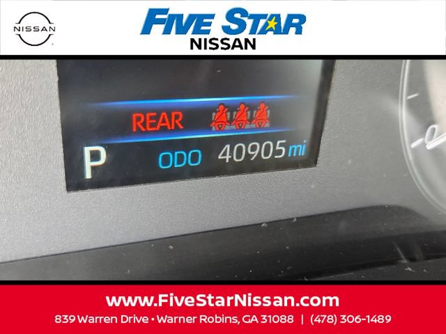 Used 2024 Toyota Corolla LE w/ LE Convenience Package FWD image 27