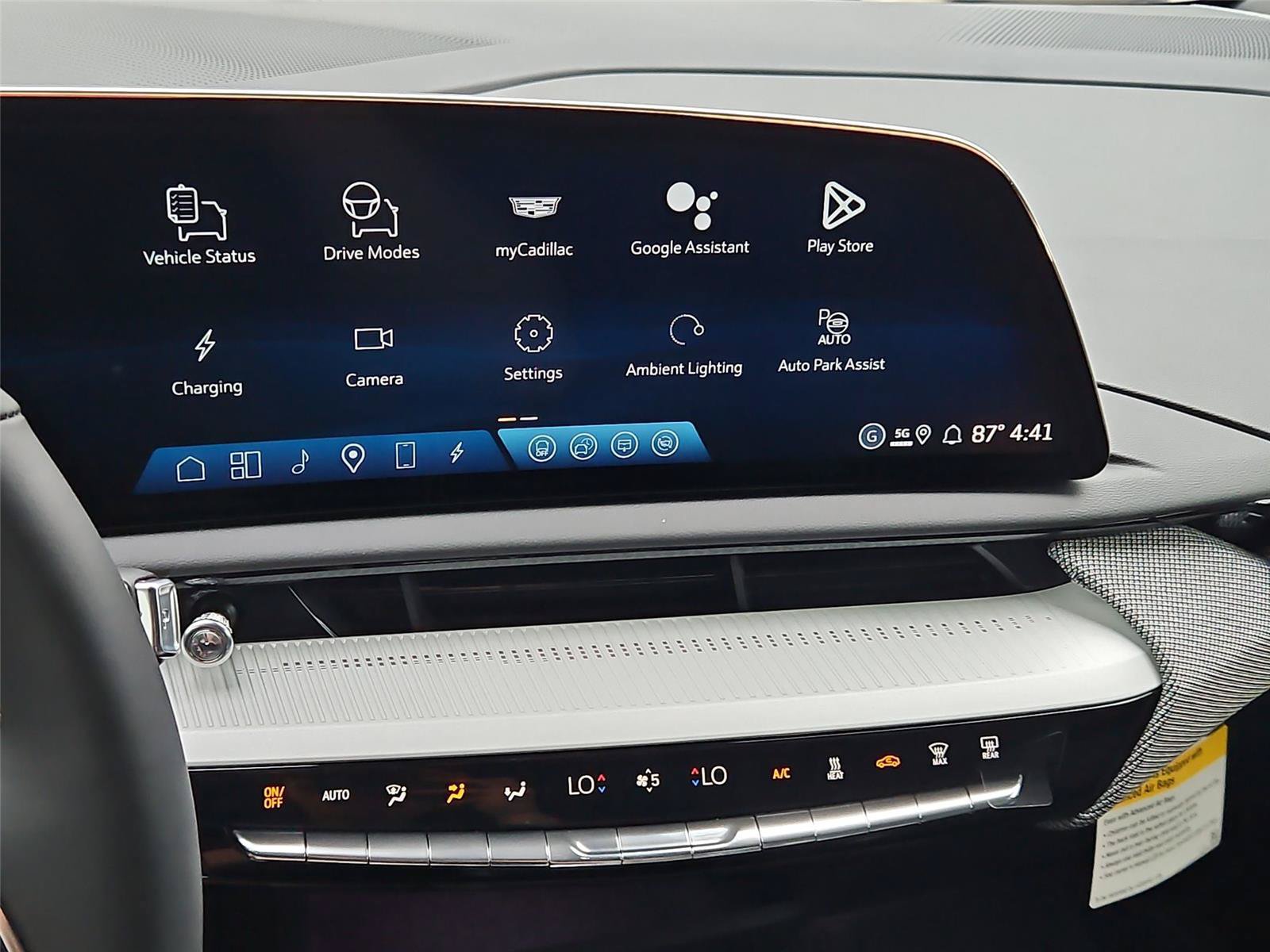New 2026 Cadillac Optiq Sport 1 w/ LPO, Floor Liner Package RWD image 18