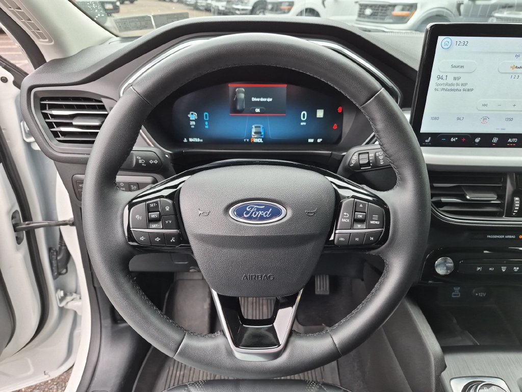 Certified 2023 Ford Escape SE w/ PHEV Premium Package FWD image 24