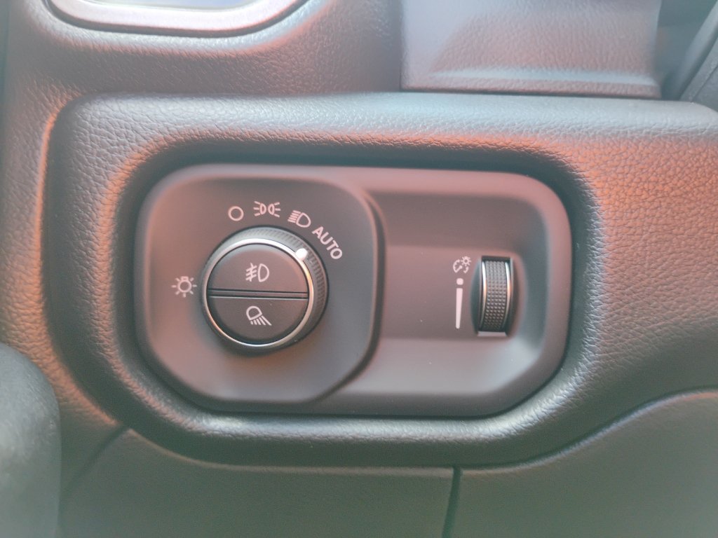 New 2026 RAM 2500 Tradesman AWD/4WD image 38