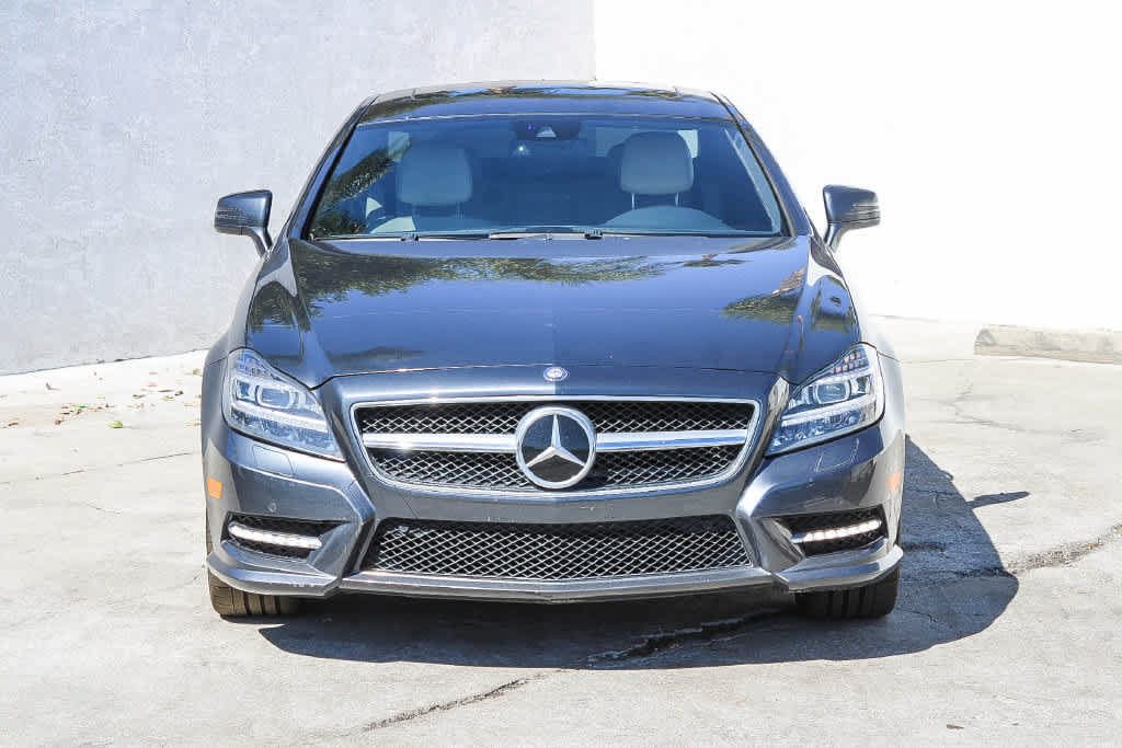 Used 2012 Mercedes-Benz CLS 550 image 2