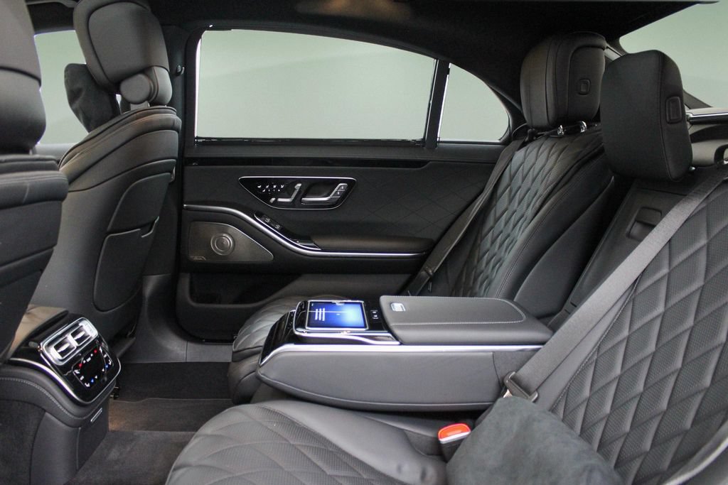 Used 2022 Mercedes-Benz S 580 4MATIC Sedan image 26