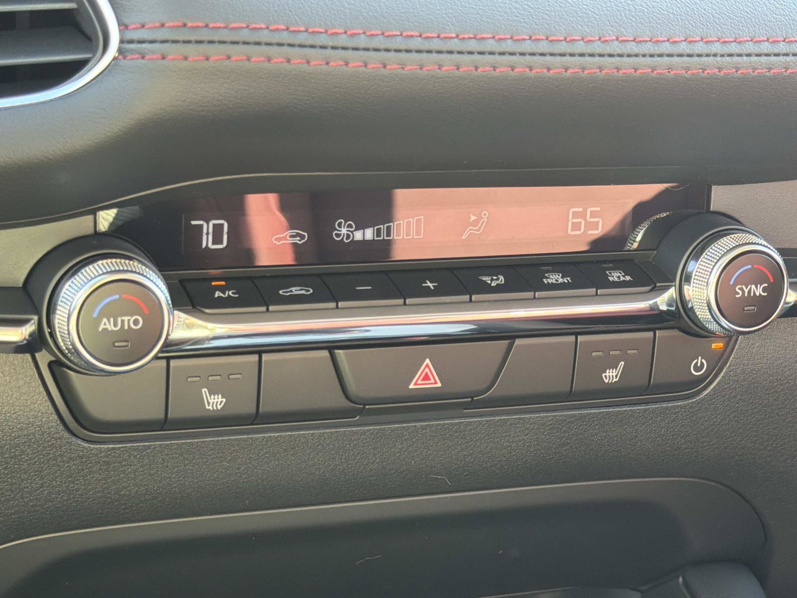 New 2026 MAZDA MAZDA3 Carbon image 14