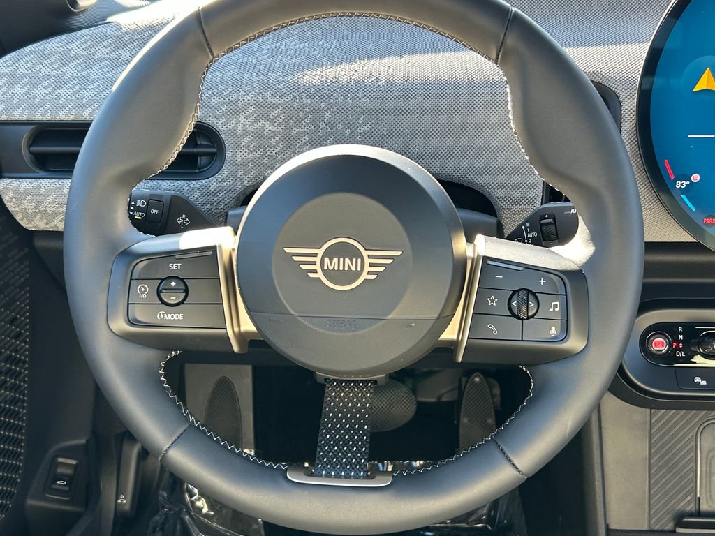 Used 2025 MINI Cooper S image 18