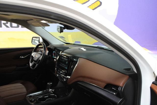 Used 2018 Chevrolet Traverse High Country AWD/4WD image 12