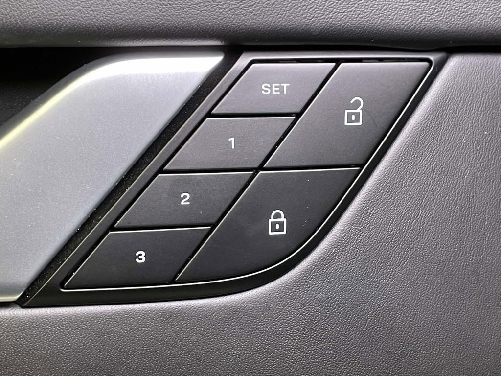 Certified 2022 Porsche 911 Targa 4S image 33