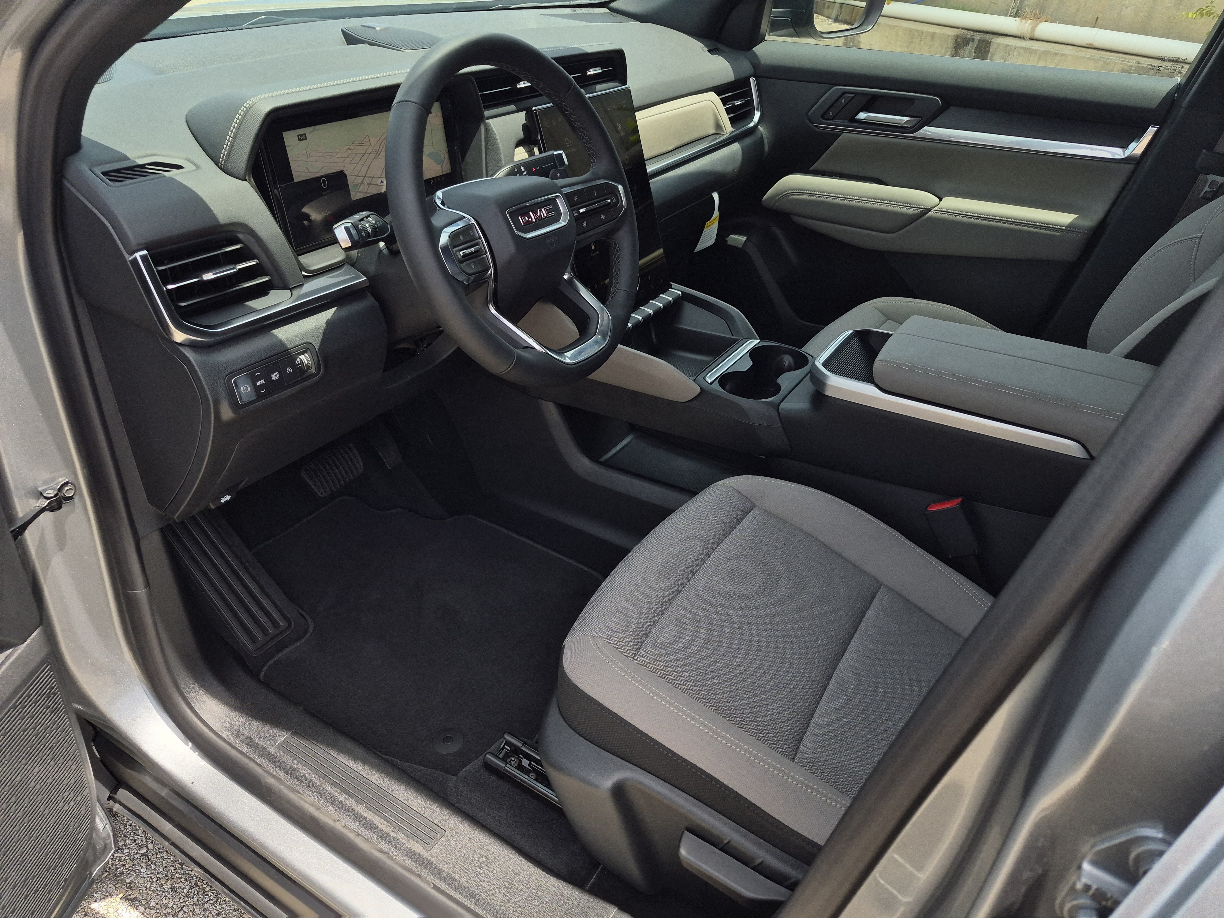 New 2026 GMC Terrain Elevation FWD image 5