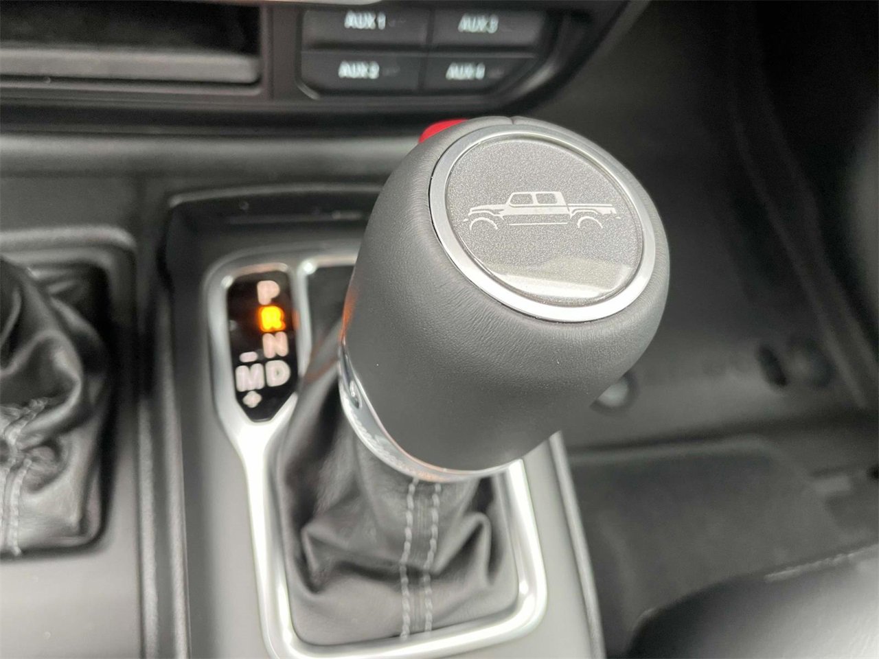 New 2025 Jeep Gladiator Sport w/ Premium Package image 23