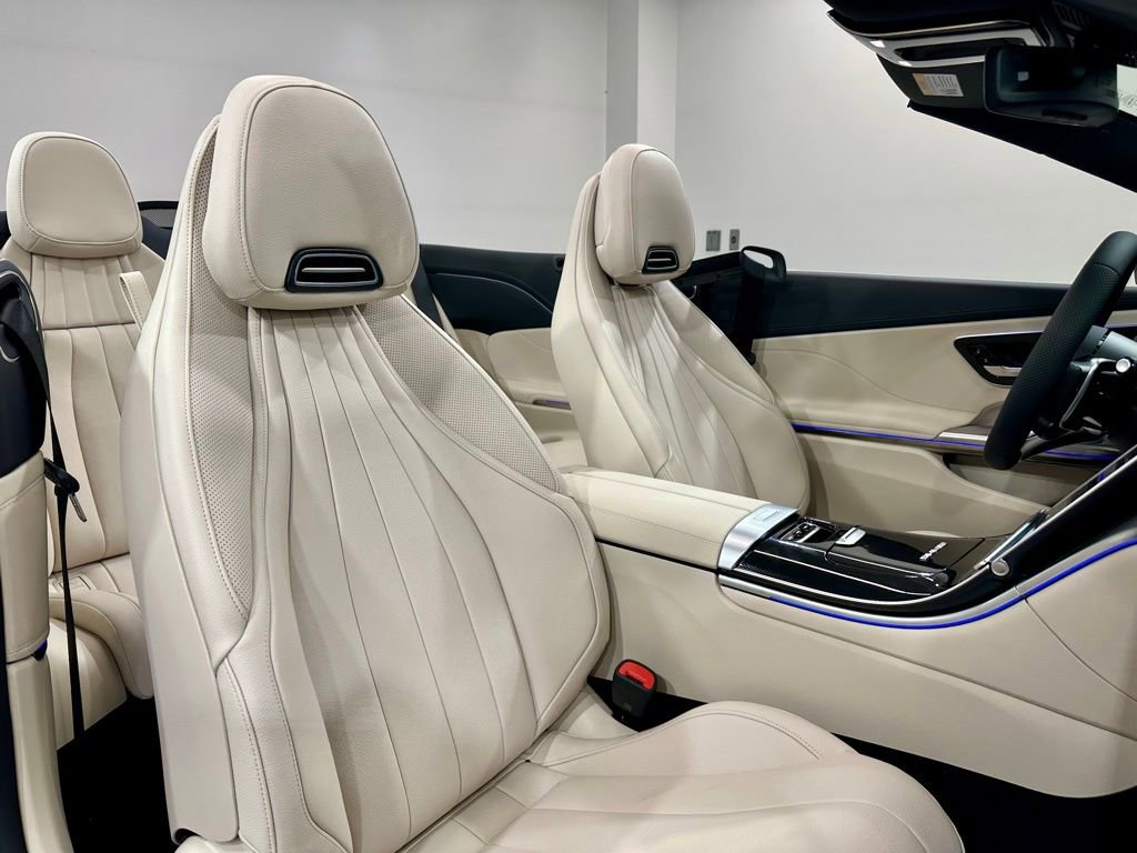 New 2026 Mercedes-Benz CLE 53 AMG 4MATIC Cabriolet image 9