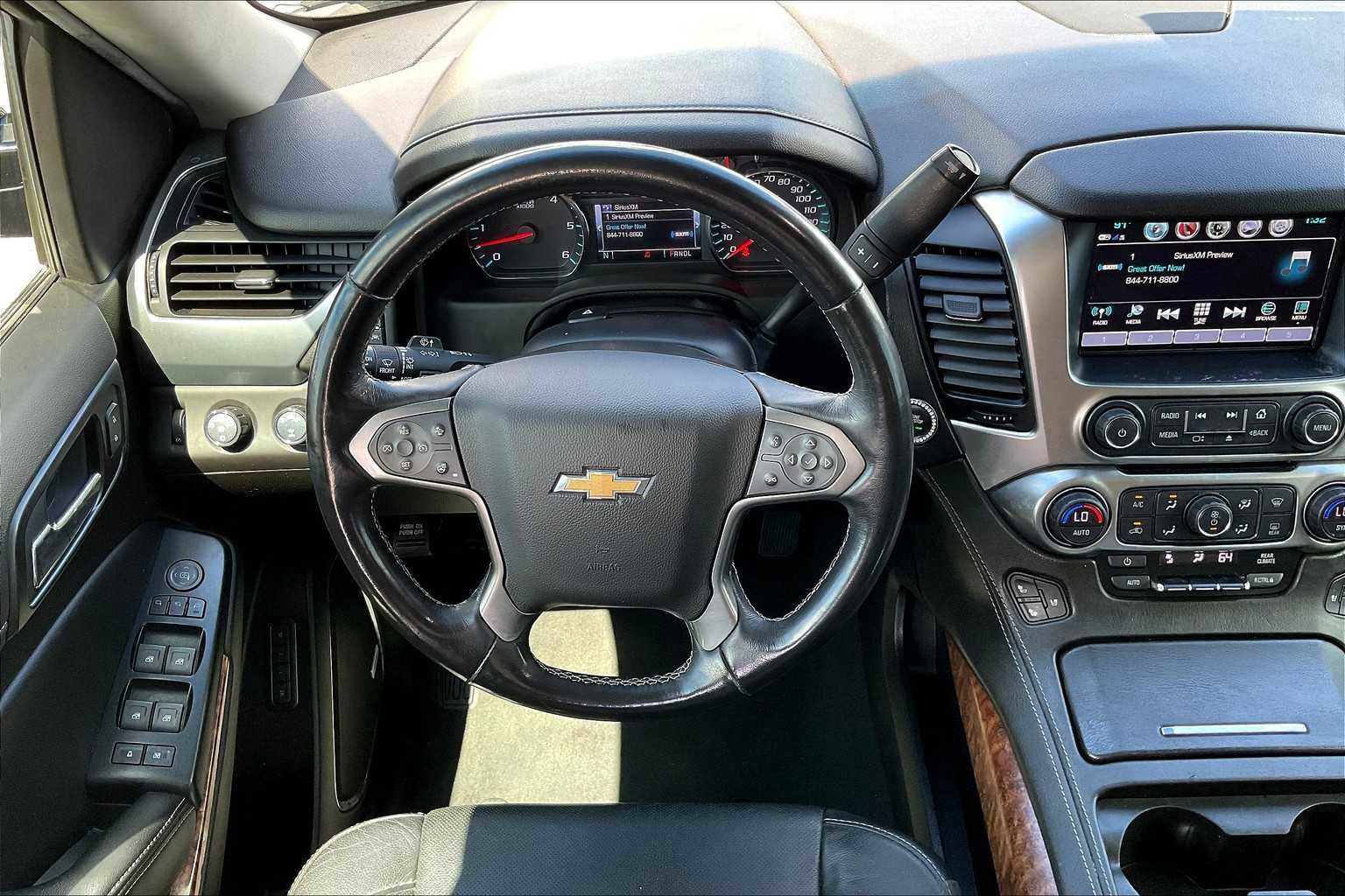Used 2019 Chevrolet Suburban Premier image 5