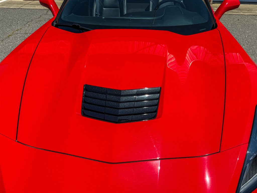 Used 2019 Chevrolet Corvette Grand Sport w/ Carbon Flash Badge Package RWD image 15