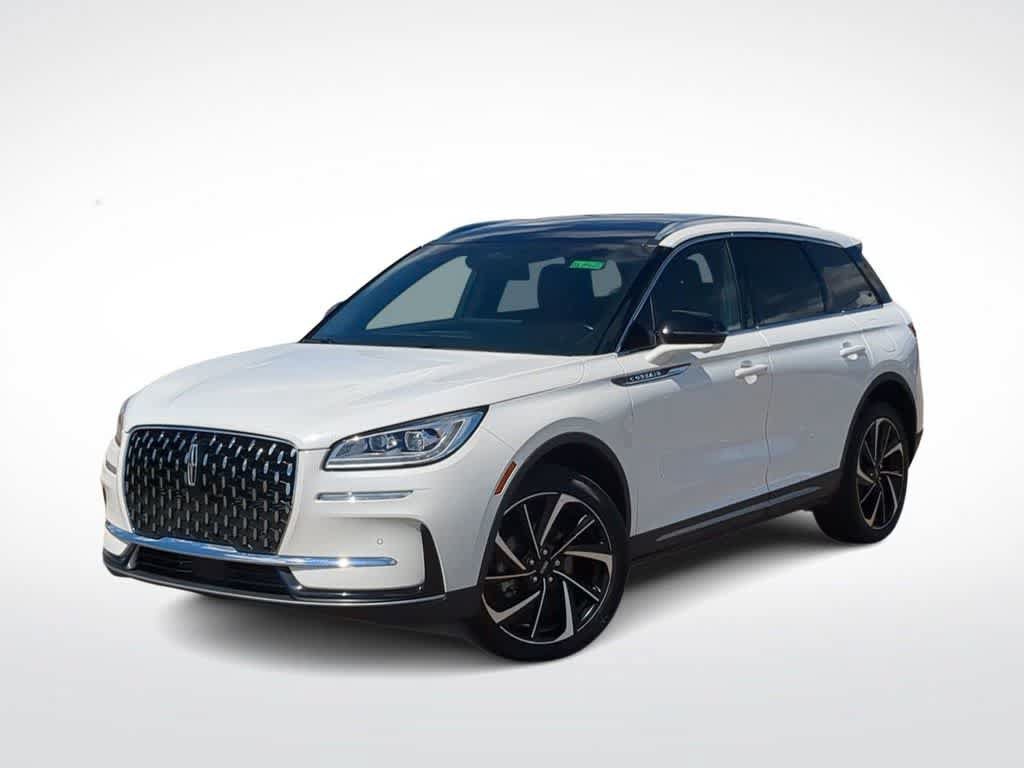 Used 2024 Lincoln Corsair Reserve w/ Equipment Group 201A AWD/4WD image 1