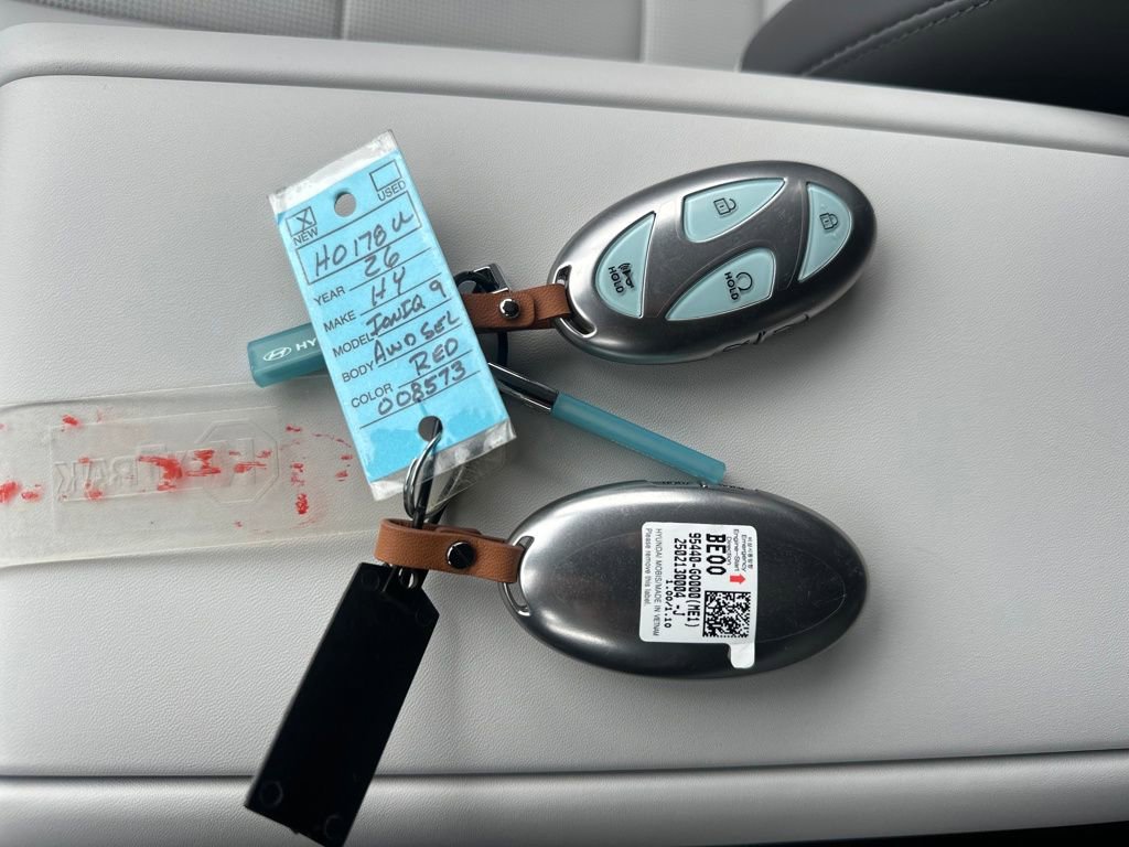 New 2026 Hyundai Ioniq 9 SEL w/ Tow & Go Package image 24