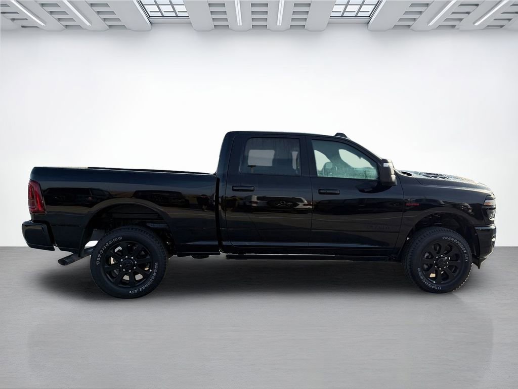New 2026 RAM 2500 Laramie AWD/4WD image 2