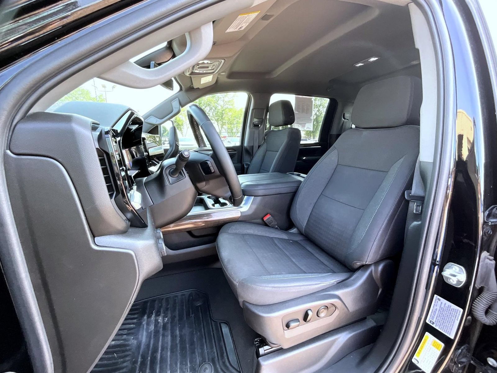 Used 2025 Chevrolet Silverado 3500 LT w/ All Star Edition AWD/4WD image 11