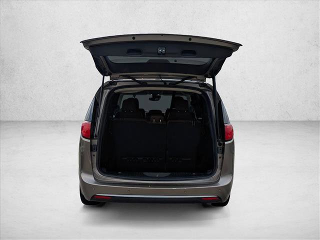 Used 2018 Chrysler Pacifica Limited w/ Advanced Safetytec Group image 6