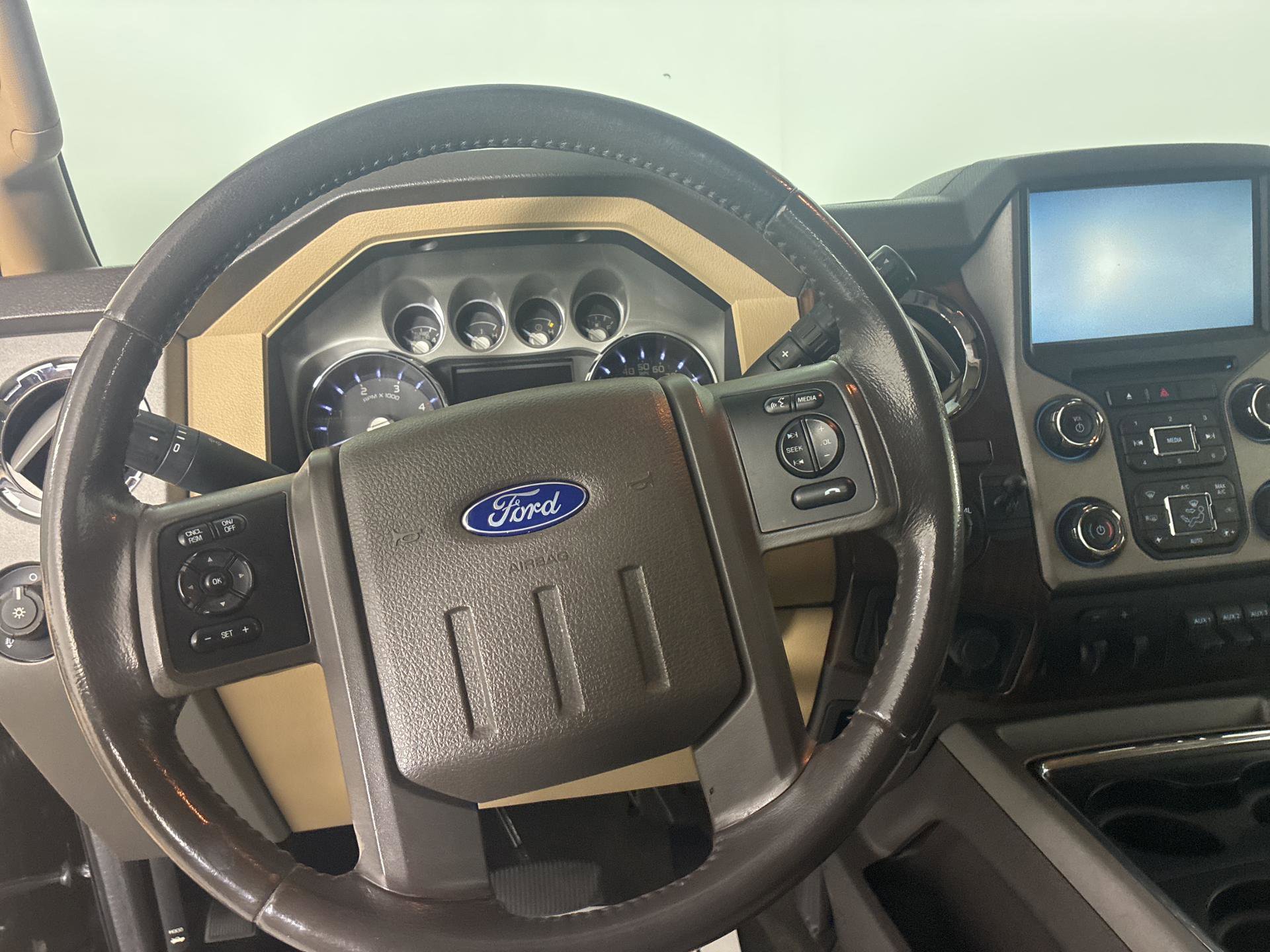Used 2016 Ford F250 Lariat w/ Lariat Ultimate Package image 14