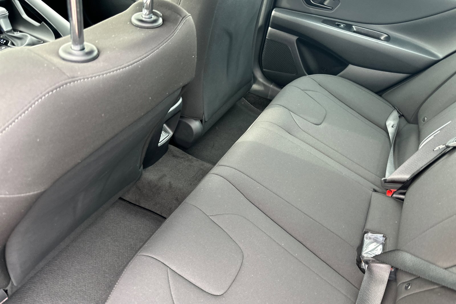 New 2026 Hyundai Elantra Sport FWD image 12