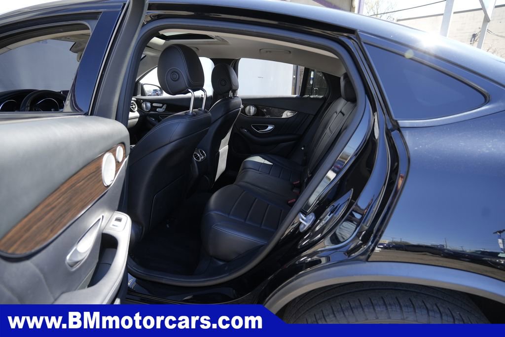 Used 2018 Mercedes-Benz GLC 300 4MATIC Coupe image 28