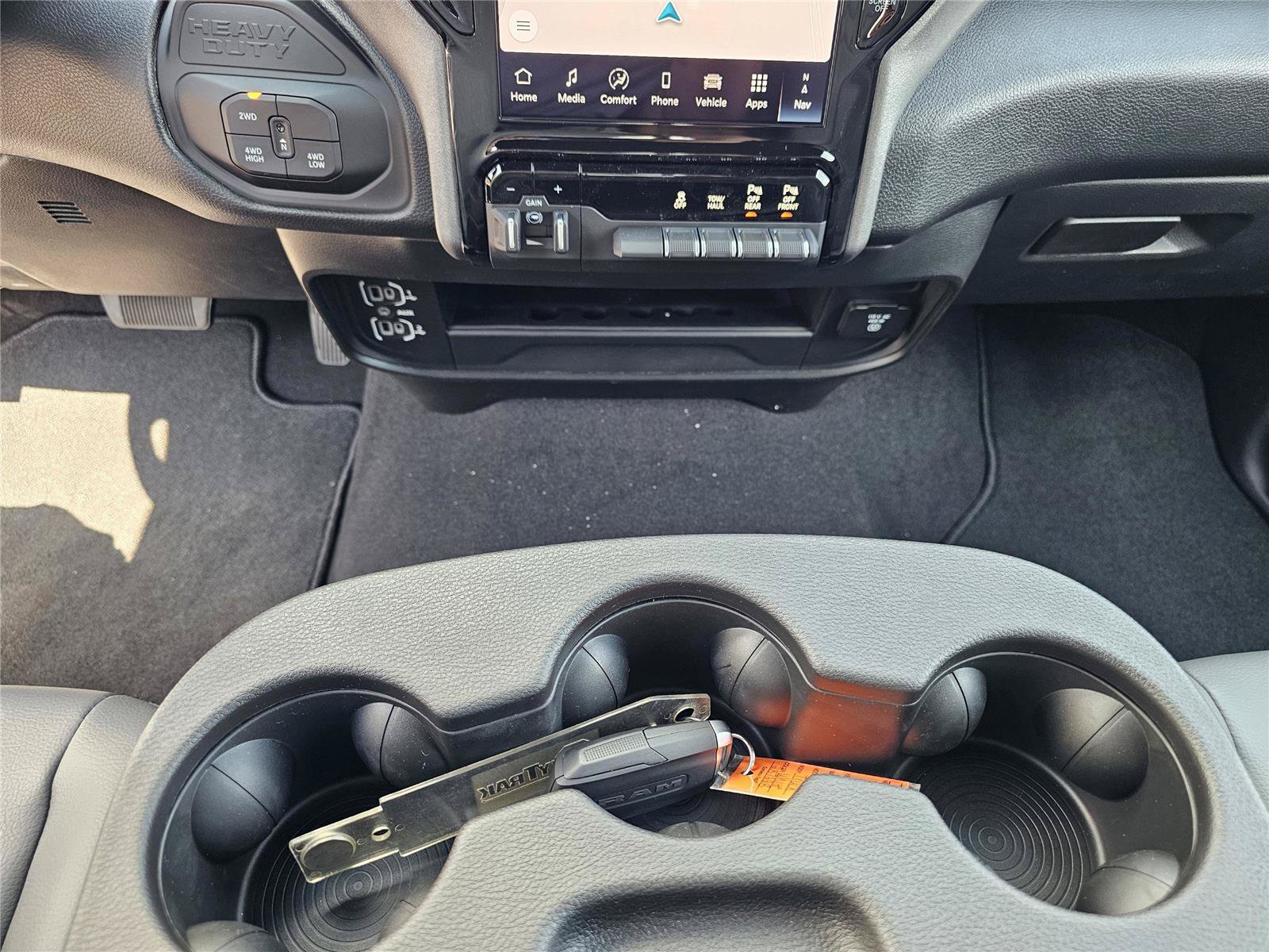 New 2026 RAM 2500 Tradesman AWD/4WD image 25