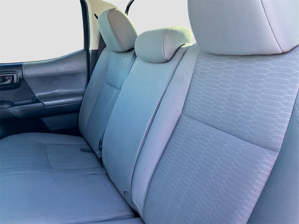 Used 2018 Toyota Tacoma SR image 22