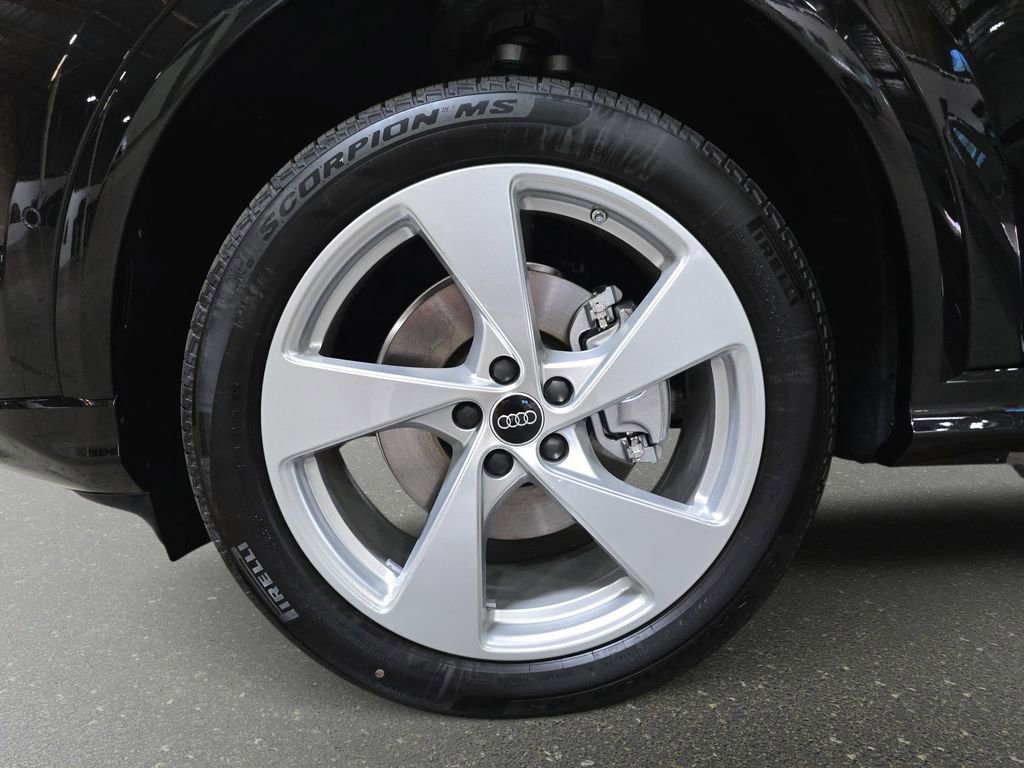 New 2026 Audi Q5 Premium Plus image 33