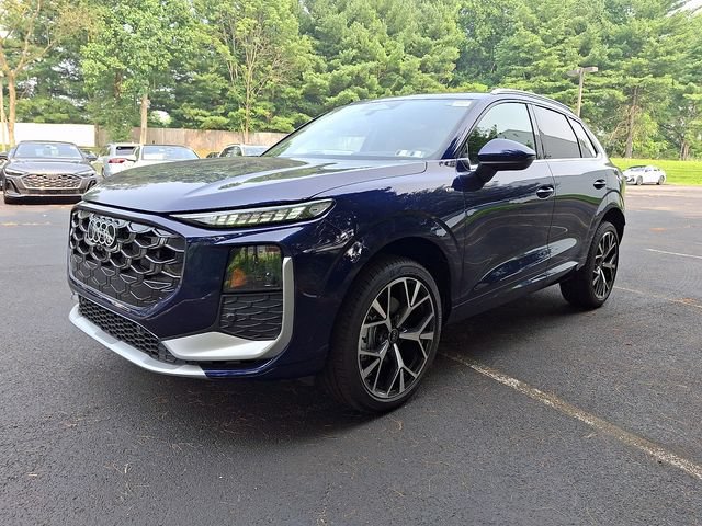 New 2026 Audi Q3 quattro 2.0T AWD/4WD image 2