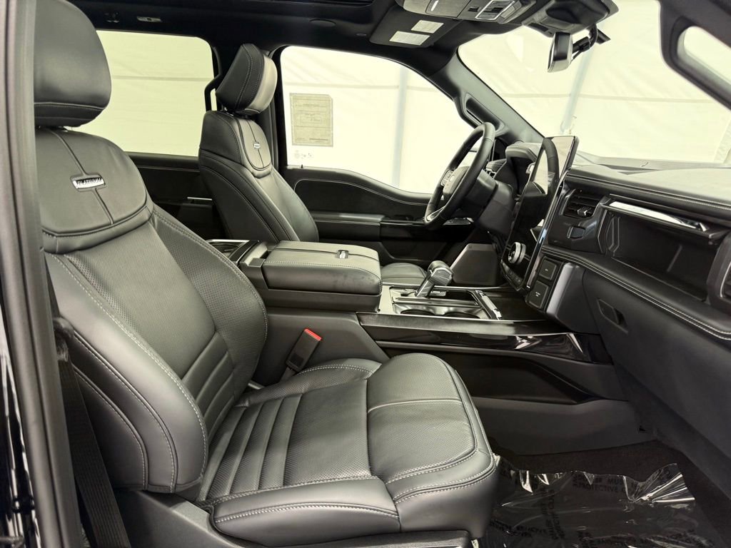 New 2025 Ford F150 Lightning Platinum w/ Dark Elements Package image 20