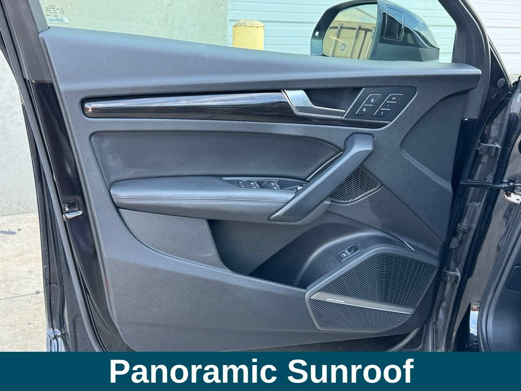 Used 2019 Audi Q5 Prestige w/ Prestige Package AWD/4WD image 17