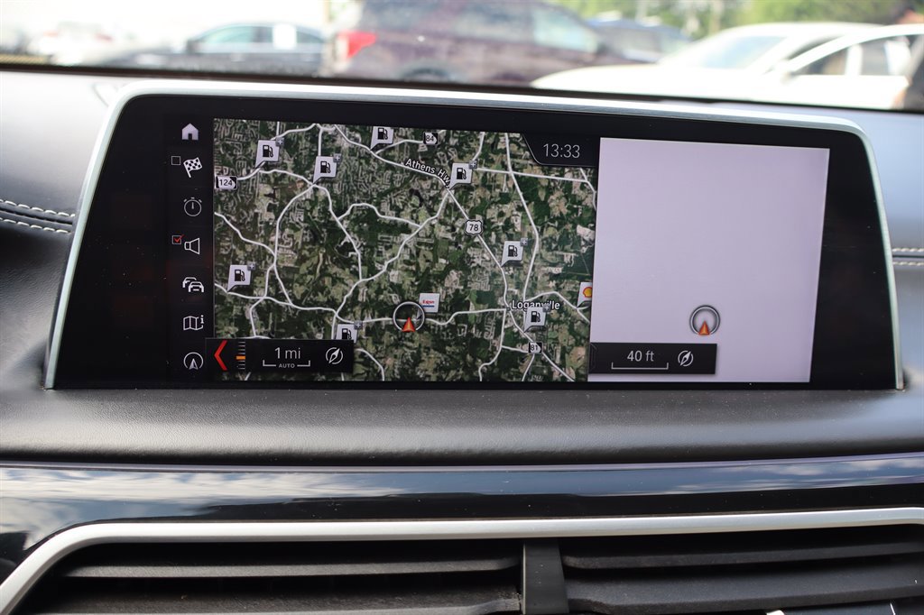 Used 2018 BMW M760i xDrive AWD/4WD image 32